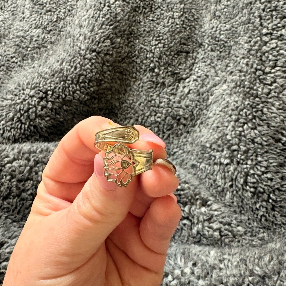 Alex and Ani Elegant silver Lotus Ring